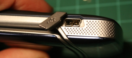 How-To: Replace A Mini USB (on Cellphone) | Hackaday
