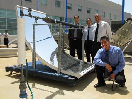 solar powered ice maker