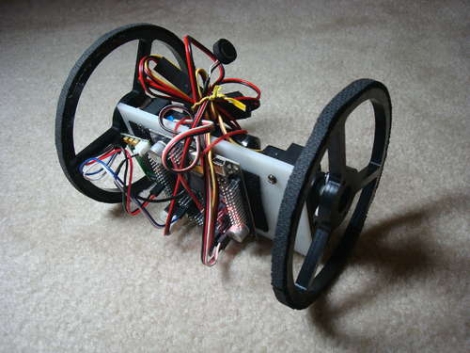 rolling_voice_controlled_robot