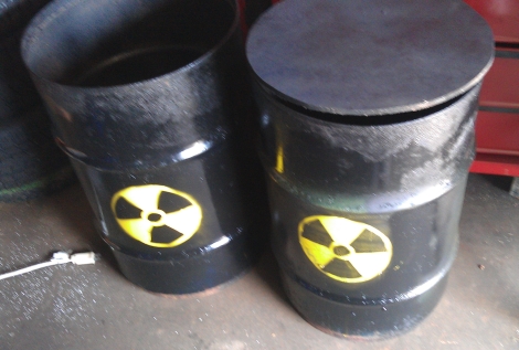 radioactive_barrel_display