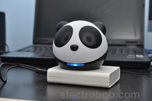 bluetooth-powered-panda-speakers