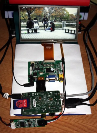 rapsberry-pi-based-touchscreen-xbmc-tablet