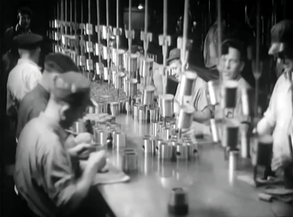 retrotechtacular-manufacturing-chevrolet