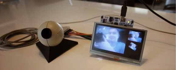 connecting parallel port web camera to gameduino 2