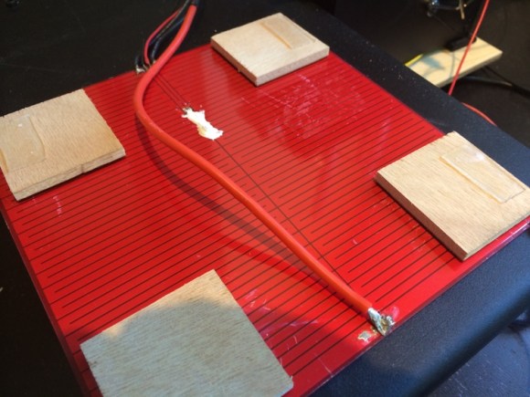 A heated bed for the Printrbot 3D printer