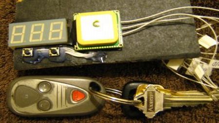 Keychain GPS Finder | Hackaday