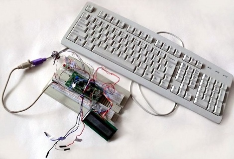 Czech Discovery Ressurects PS/2 Keyboard | Hackaday