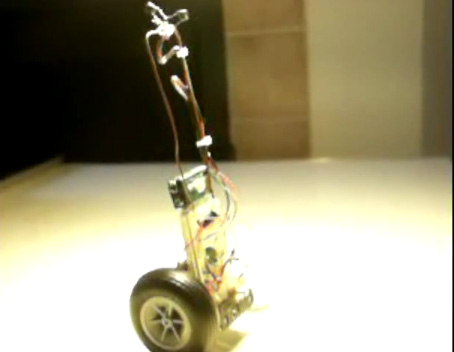555 Based Balancing Bot | Hackaday