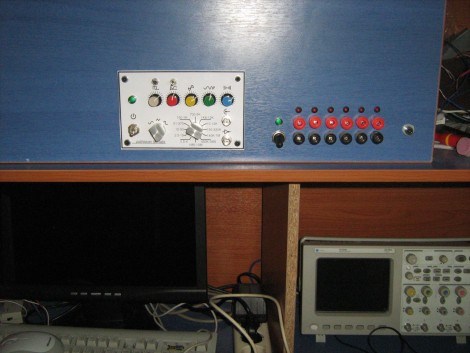 Function Generator Built And Mounted Inside Electronics Bench | Hackaday