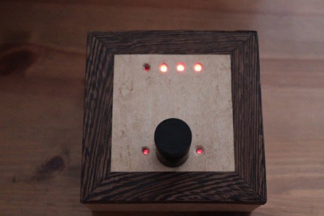 A Desktop Binary Clock | Hackaday