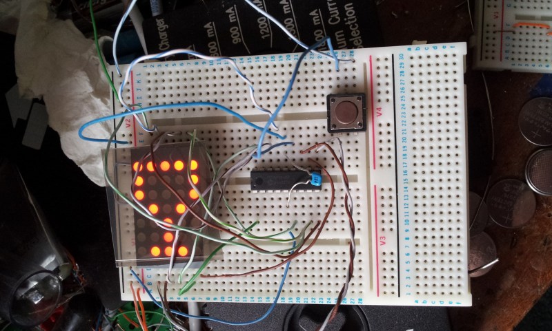 TinyMatrix Derivative Uses PIC Instead Of AVR | Hackaday