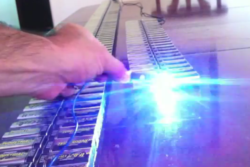 244 9 Volt Batteries In Series Arcing Ensues! Hackaday