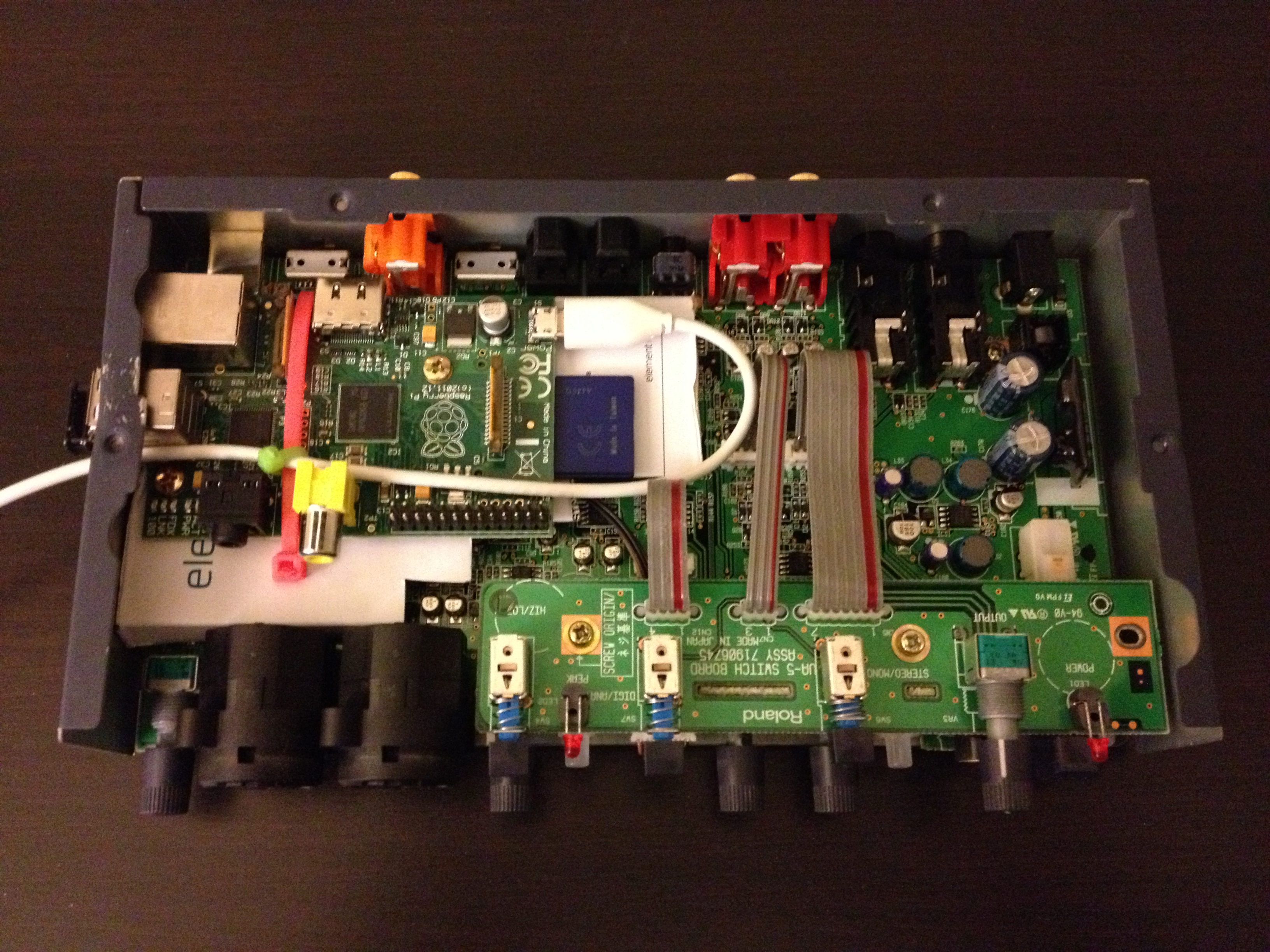 adding-airplay-to-a-shelf-system