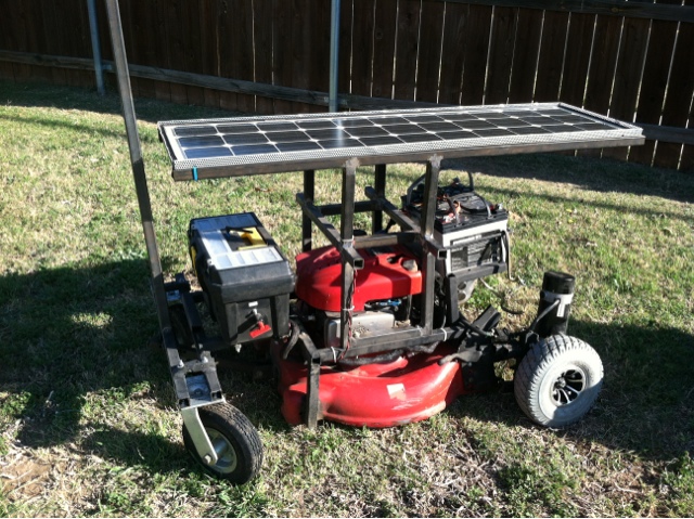 Intensiv organisere lade som om Solar Powered Robot Mows Your Lawn While You Chill Indoors | Hackaday