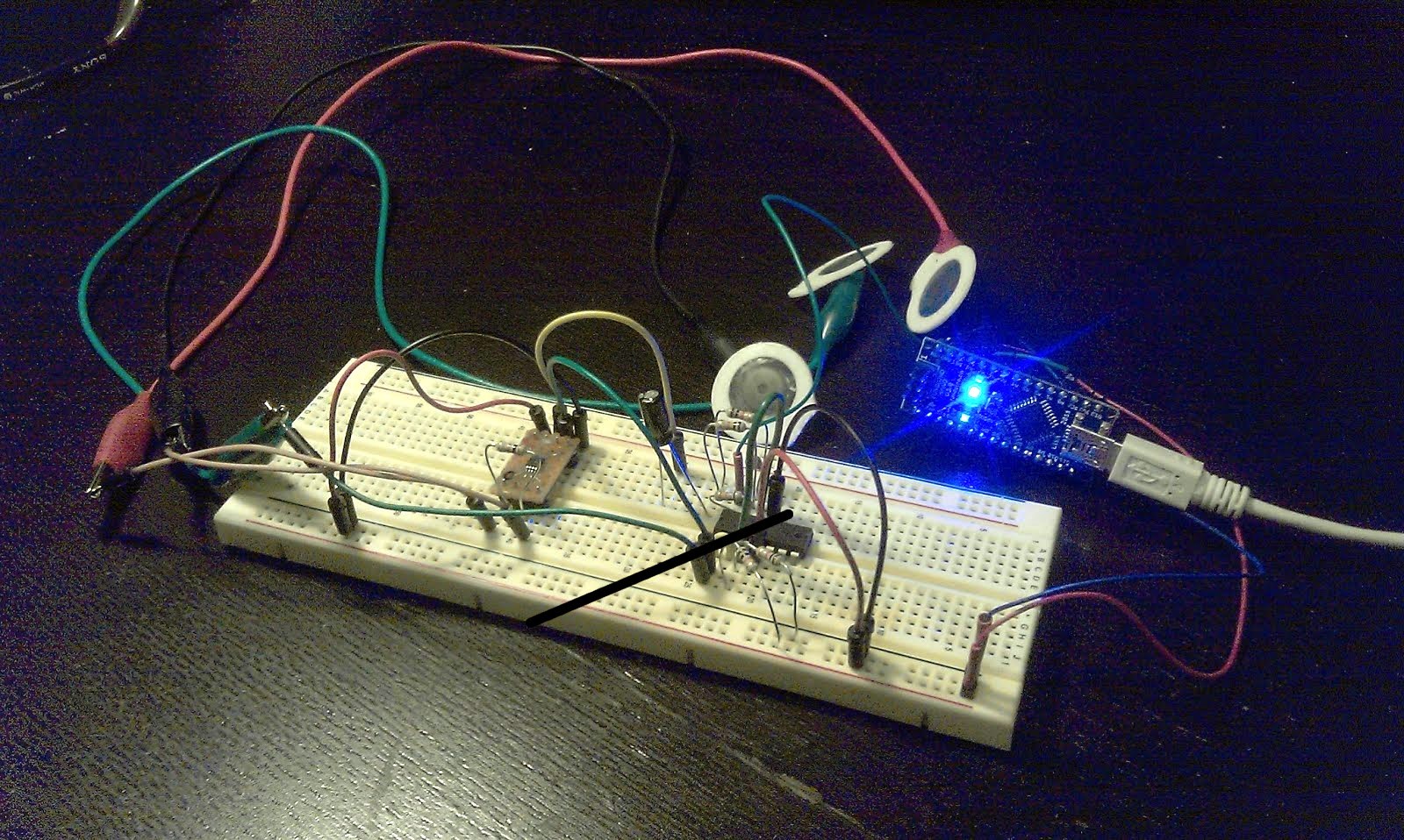 A Handful Of Parts Used To Form An Electrocardiogram | Hackaday