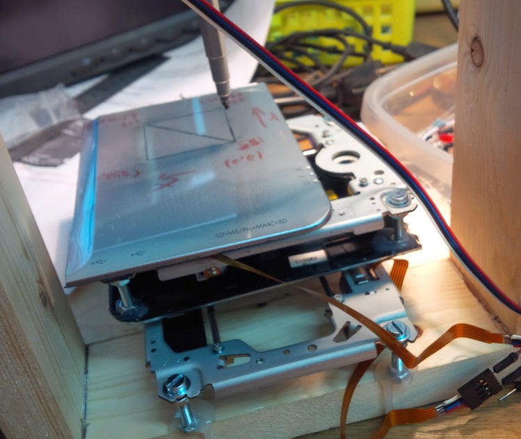 One-night No Budget CNC Machine | Hackaday