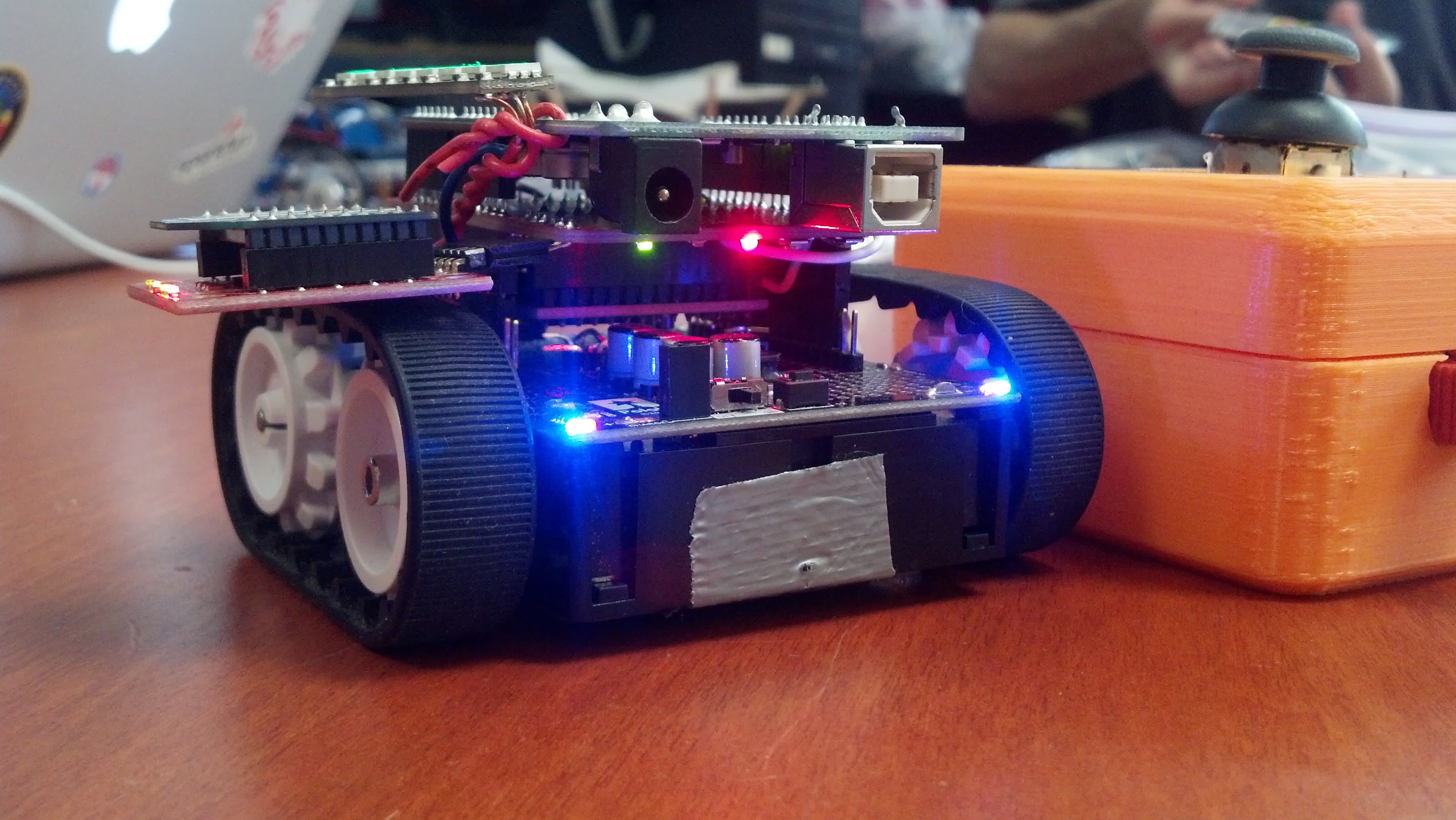 The RC White House Robot | Hackaday