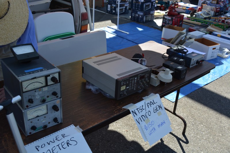 Experience The “Farmer’s Market” Of Vintage Electronics | Hackaday