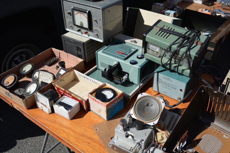 Experience The “Farmer’s Market” Of Vintage Electronics | Hackaday