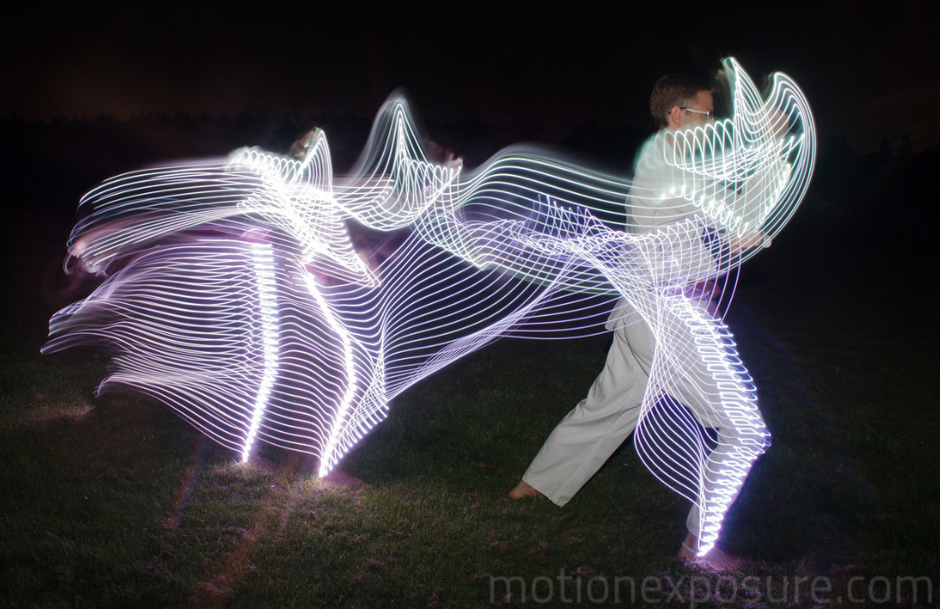 Motion Through Time Painted In Light | Hackaday
