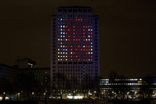 Skyscraper Tetris Lets The City Know How Good Or Bad You Are | Hackaday