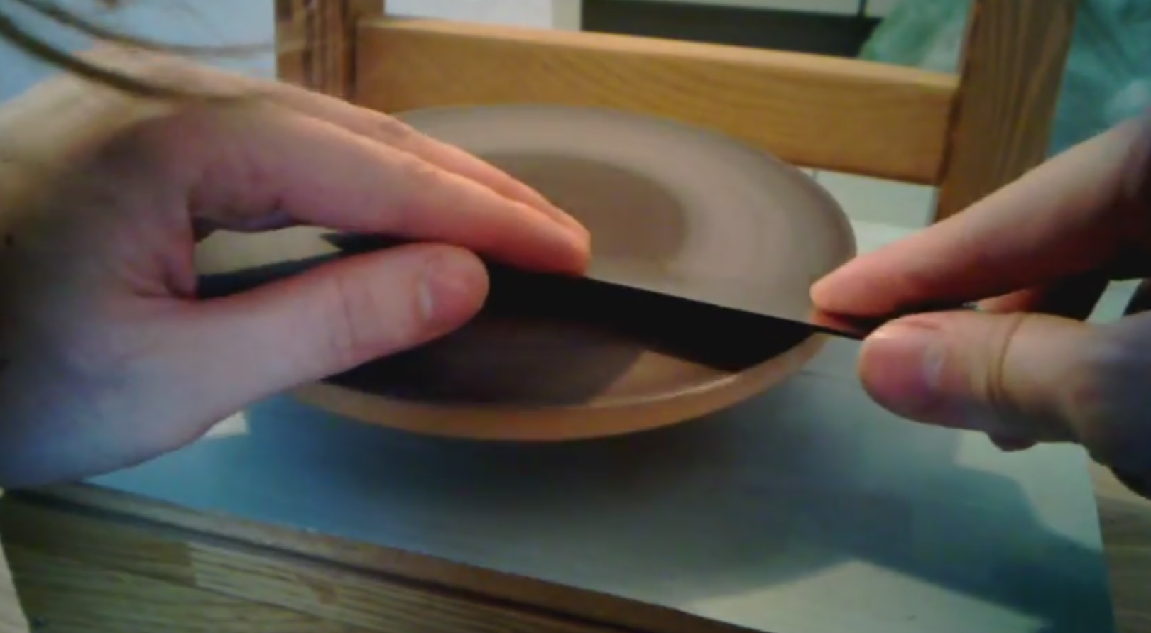 Sharpening Knives Using A Bread Slicer? Hackaday