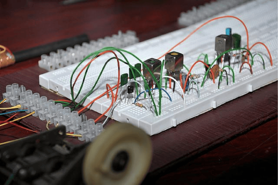 Your First GNU Radio Receiver With SDRPlay | Hackaday