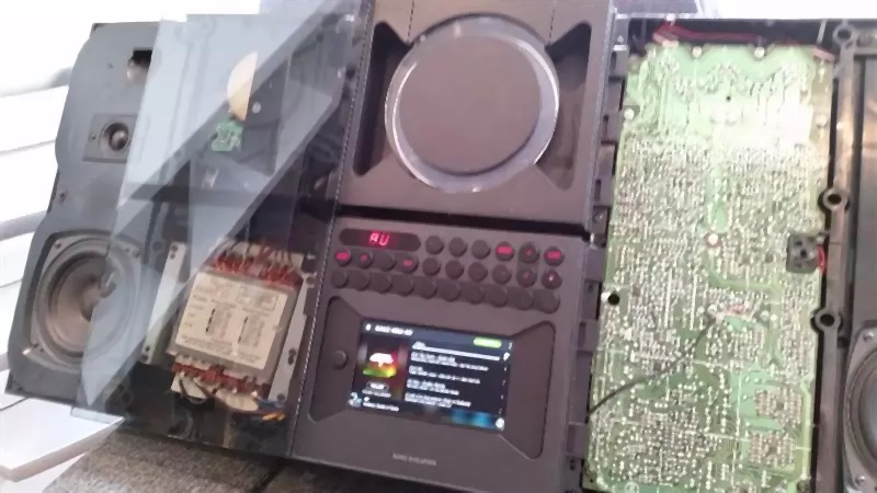 Bringing A Century Stereo Into The 21st Century | Hackaday