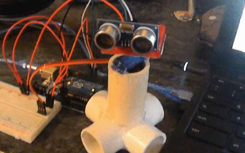 Tiny Robot Shakes Head At You In Disapproval | Hackaday