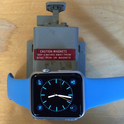 apple-watch-near-powerful-magnets