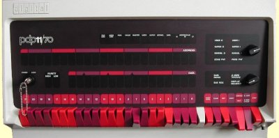 The PDP-11/70, [Oscar]'s next project