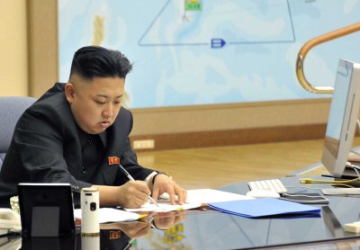 Kim Jong-Un with an iMac