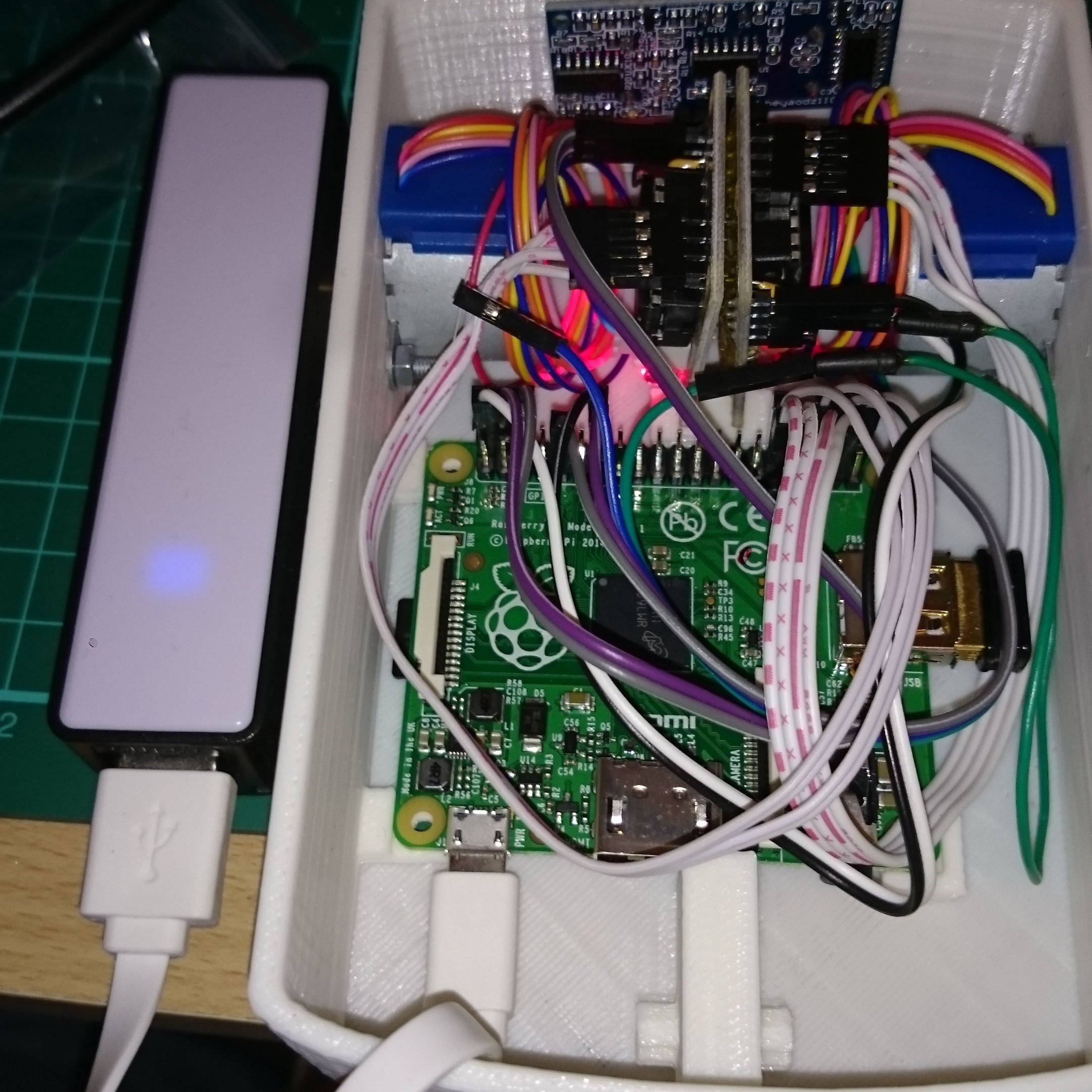 Raspberry Pi Robot | Hackaday