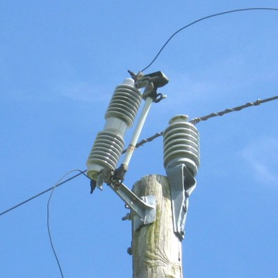 A Field Guide To The North American Utility Pole Hackaday