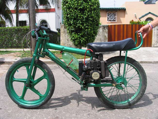 A converted bicycle. Image source: Ernesto Oroza