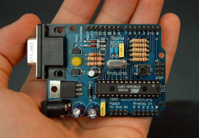 Kapton Tape Aids In Drag Soldering Surface Mount Parts