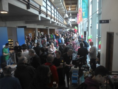 The William Gates Building concourse packed with Pi enthusiasts