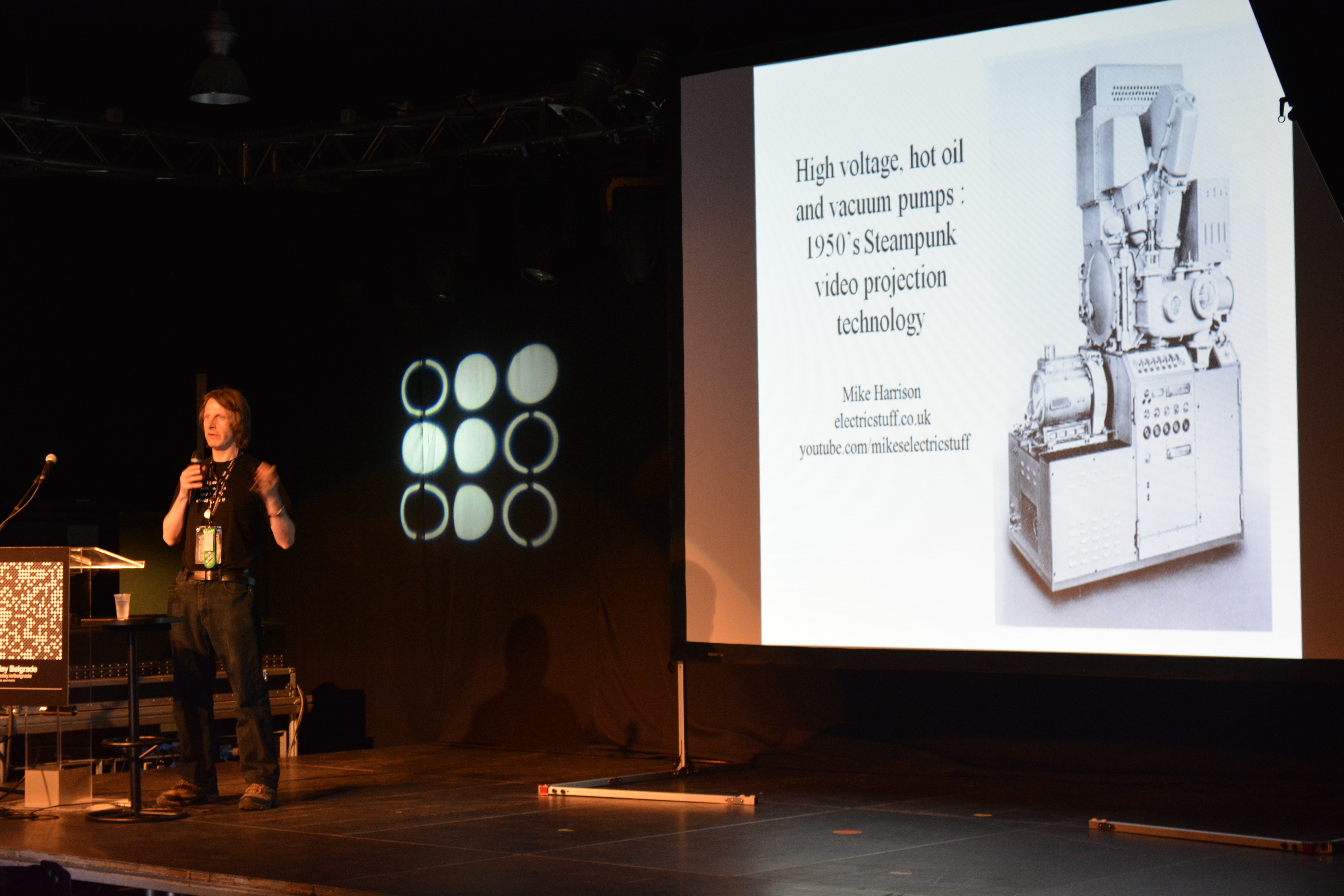 11 | April | 2016 | Hackaday | Page 2