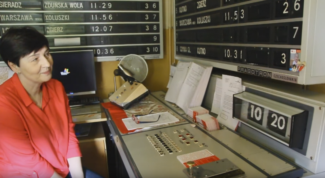 20 | April | 2016 | Hackaday | Page 2