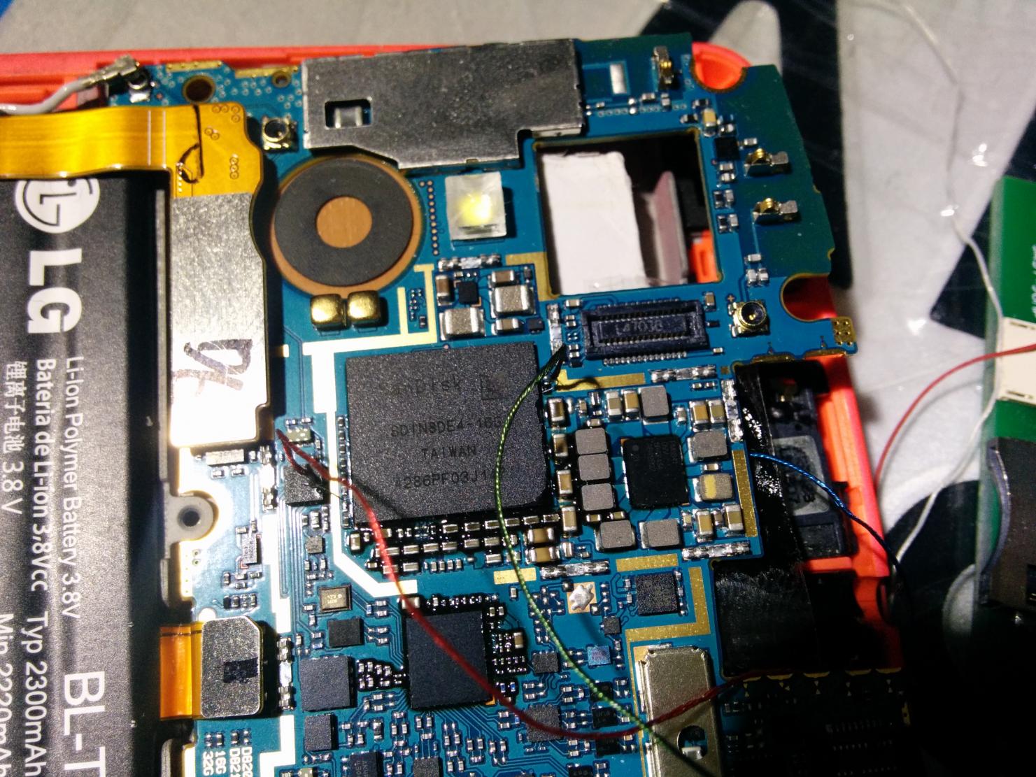 Upgrading A Nexus 5 EMMC To 64GB | Hackaday