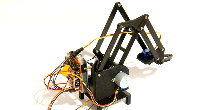 Robot Arm With Steppers Has Pleasingly Smooth Motion |
