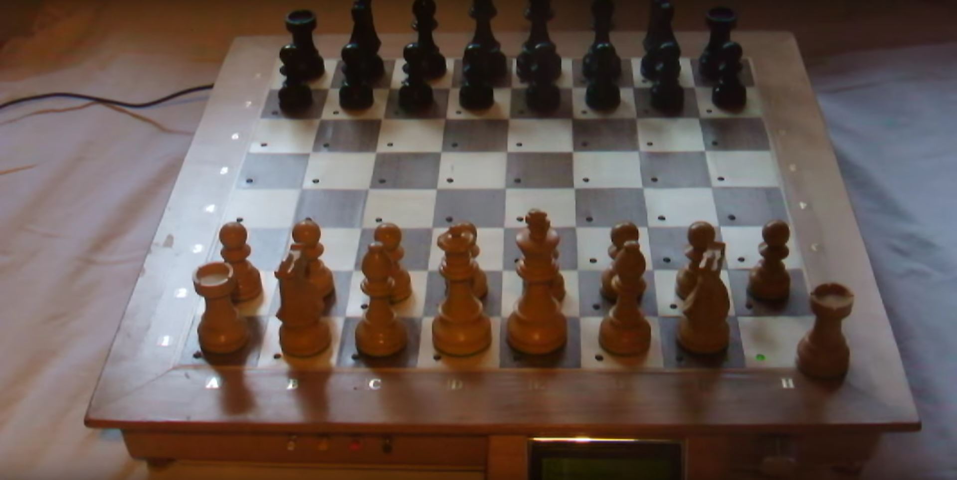 Make your own chess computer using an Arduino 