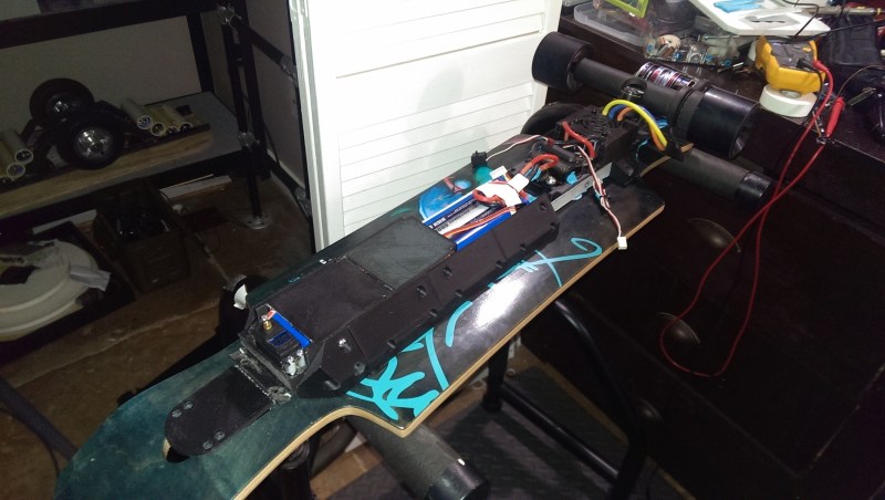Hacklet 112 – Skateboard Projects | Hackaday