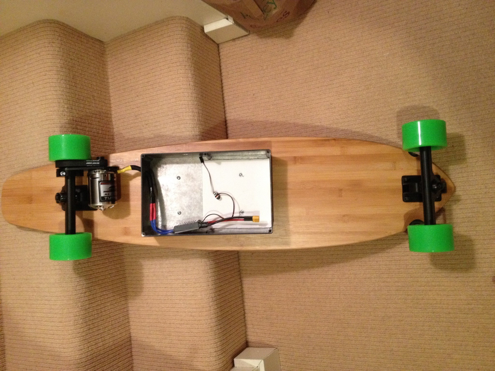 Hacklet 112 – Skateboard Projects | Hackaday