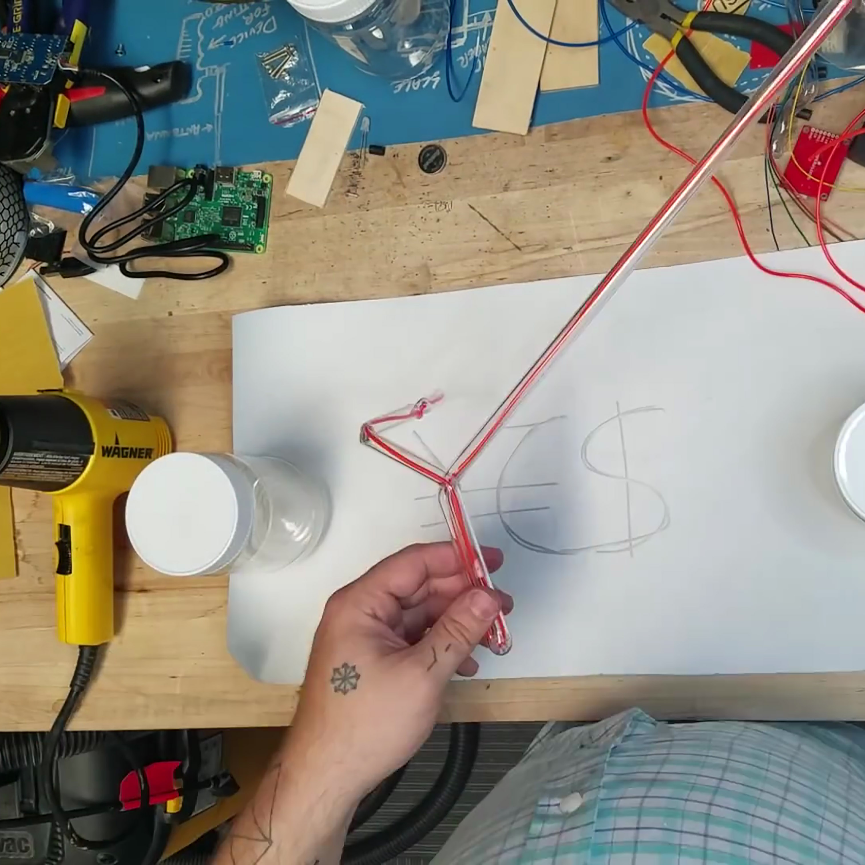 Your Own Neon Signs With EL Wire Hackaday