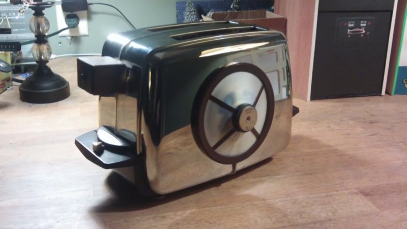 DIY Talkie Toaster from Red Dwarf