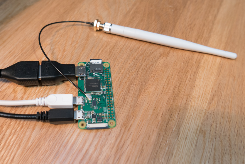 wastafel ingenieur Gehoorzaamheid Adding An External Antenna To The Raspberry Pi Zero W | Hackaday