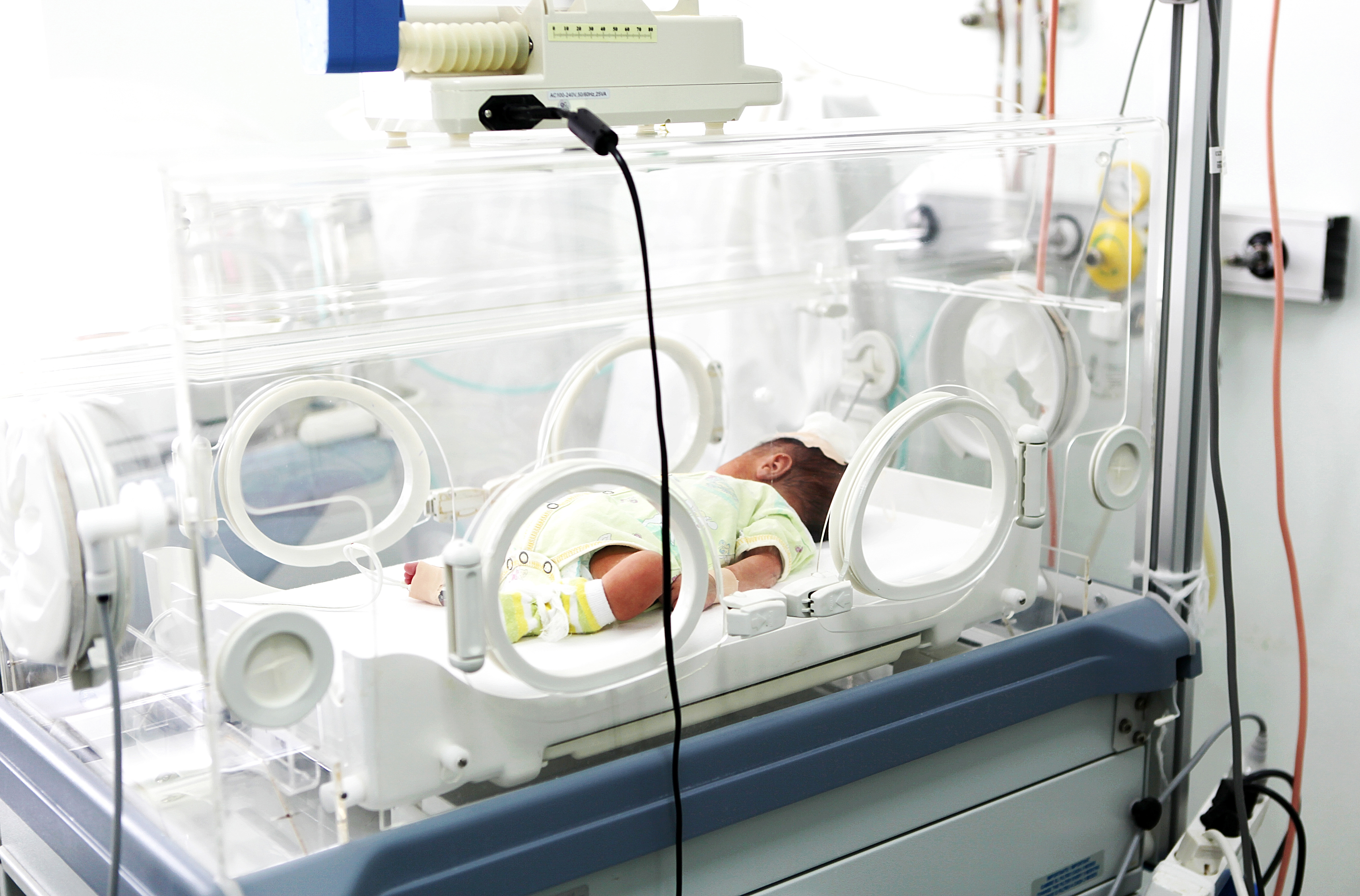 hospital incubator baby