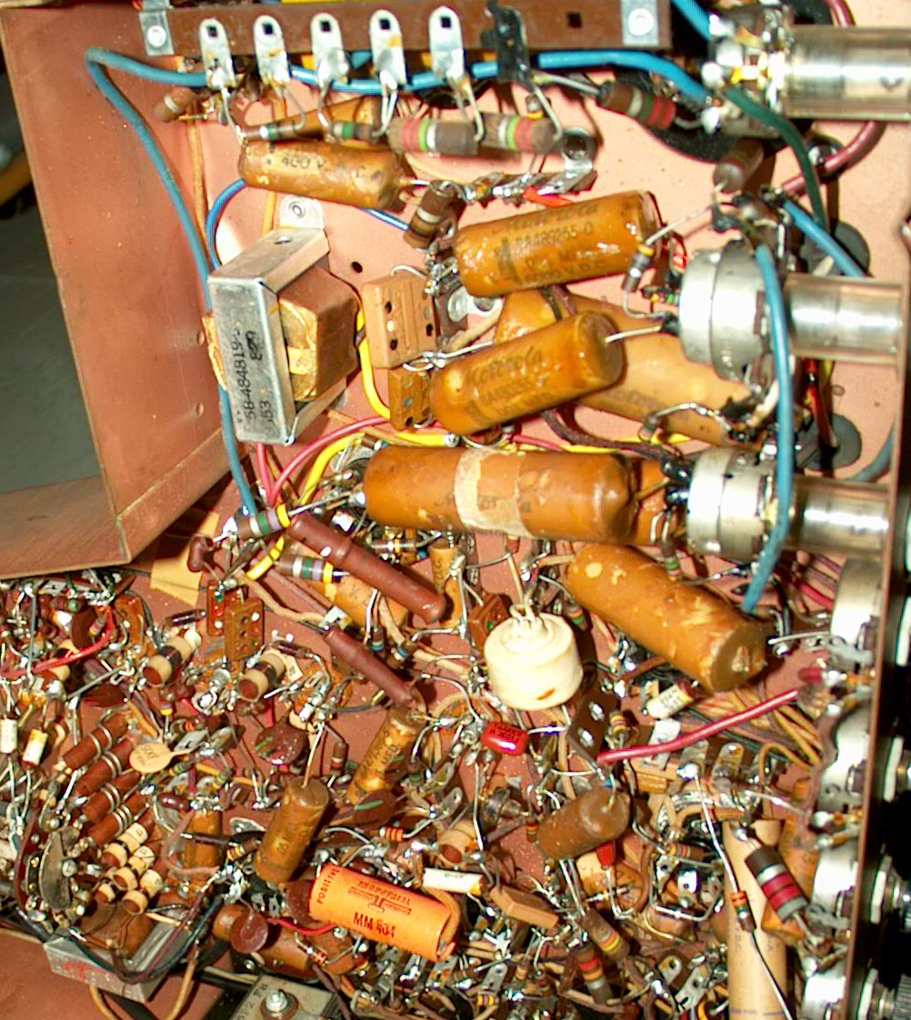 Retrotechtacular: Tinkertoy And Cordwood In The Pre-IC Era | Hackaday