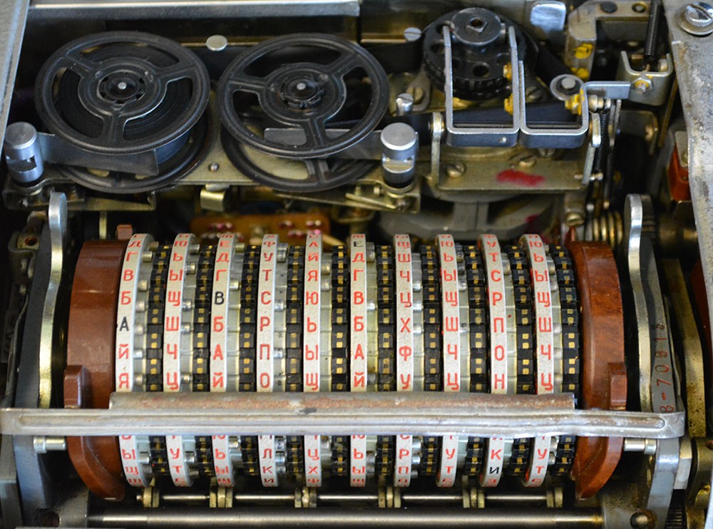 VCF East: Enigma Machines In The Flesh | Hackaday